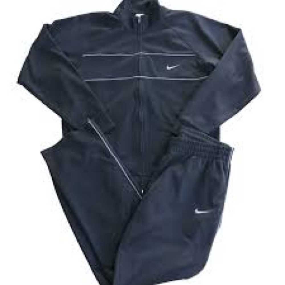 Nike Men's Black Performance Jacket and Pants